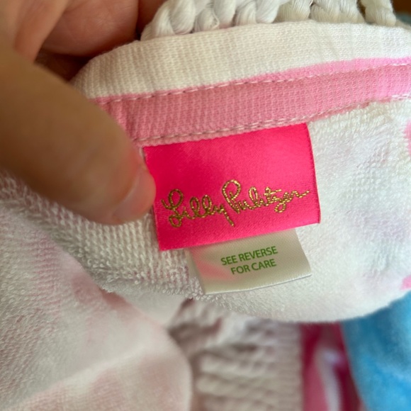 Lilly Pulitzer Beach Towel - Picture 4 of 5
